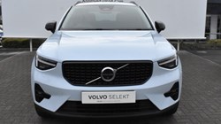 2025 (74) VOLVO XC40 2.0 B4P Ultra Dark 5dr Auto 5143256