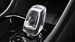 2025 (74) VOLVO XC40 2.0 B4P Ultra Dark 5dr Auto 5143300