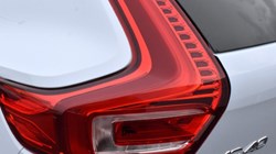 2025 (74) VOLVO XC40 2.0 B4P Ultra Dark 5dr Auto 5143339