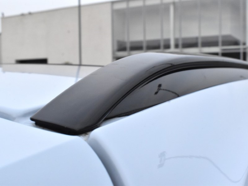 2025 (74) VOLVO XC40 2.0 B4P Ultra Dark 5dr Auto 5143341