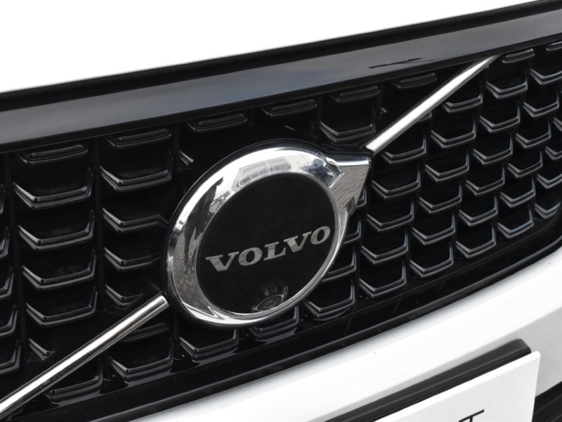 2022 (72) VOLVO XC40 1.5 T5 Recharge PHEV Ultimate Dark 5dr Auto 5146055