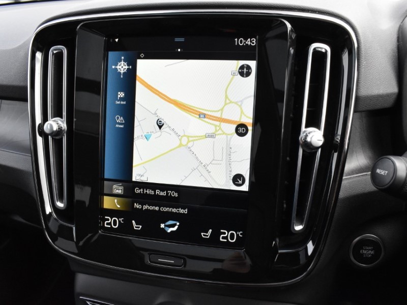 2022 (72) VOLVO XC40 1.5 T5 Recharge PHEV Ultimate Dark 5dr Auto 5145952