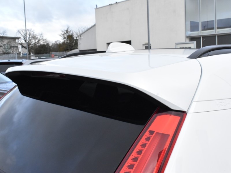 2022 (72) VOLVO XC40 1.5 T5 Recharge PHEV Ultimate Dark 5dr Auto 5146050