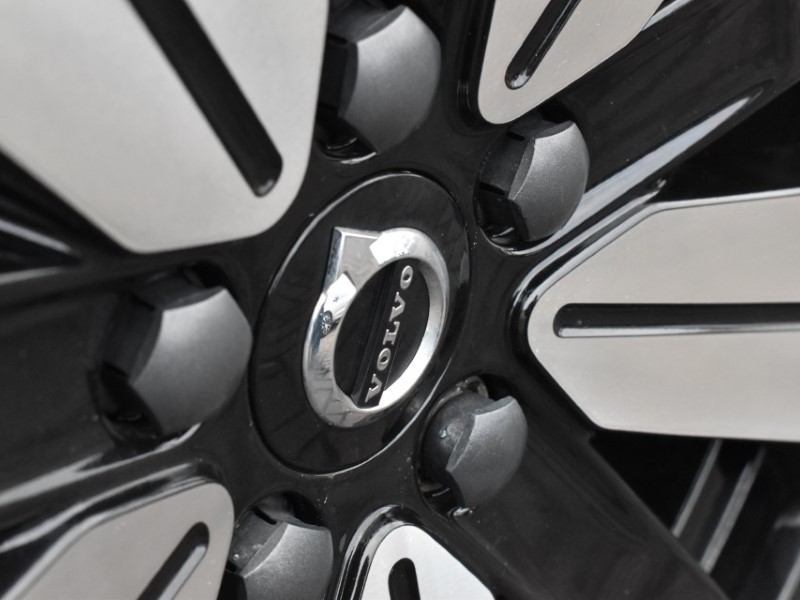 2022 (72) VOLVO XC40 1.5 T5 Recharge PHEV Ultimate Dark 5dr Auto 5146045