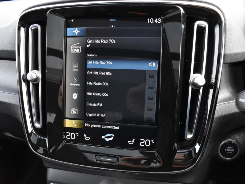 2022 (72) VOLVO XC40 1.5 T5 Recharge PHEV Ultimate Dark 5dr Auto 5145953