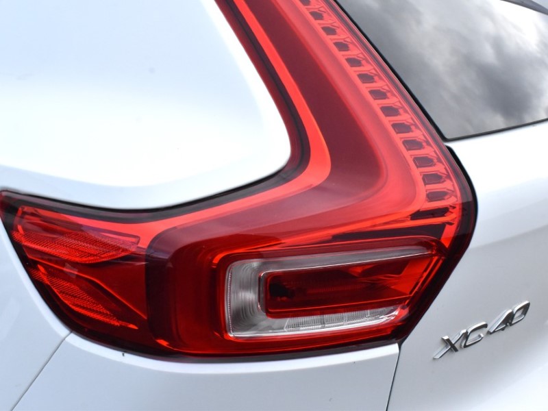 2022 (72) VOLVO XC40 1.5 T5 Recharge PHEV Ultimate Dark 5dr Auto 5146048