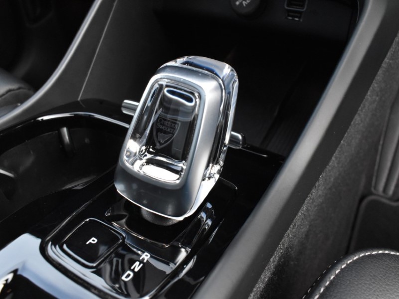 2022 (72) VOLVO XC40 1.5 T5 Recharge PHEV Ultimate Dark 5dr Auto 5145961