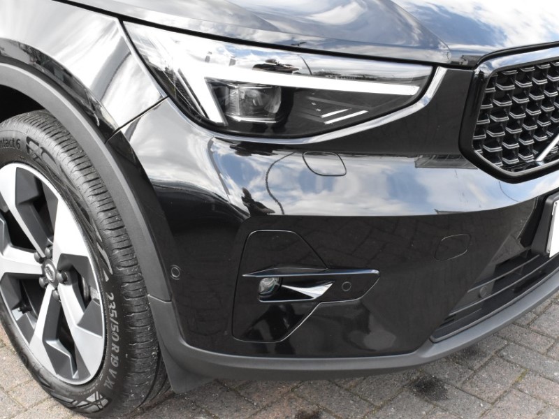 2024 (73) VOLVO XC40 2.0 B4P Ultimate Dark 5dr Auto 5140378