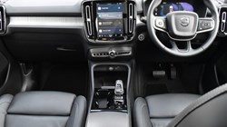2024 (73) VOLVO XC40 2.0 B4P Ultimate Dark 5dr Auto 5140359