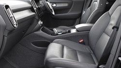 2024 (73) VOLVO XC40 2.0 B4P Ultimate Dark 5dr Auto 5140360