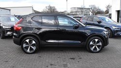 2024 (73) VOLVO XC40 2.0 B4P Ultimate Dark 5dr Auto 5140226