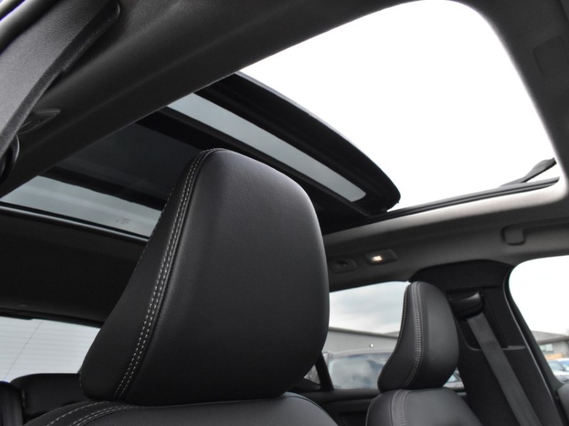 2024 (73) VOLVO XC40 2.0 B4P Ultimate Dark 5dr Auto 5140354