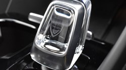 2024 (73) VOLVO XC40 2.0 B4P Ultimate Dark 5dr Auto 5140241