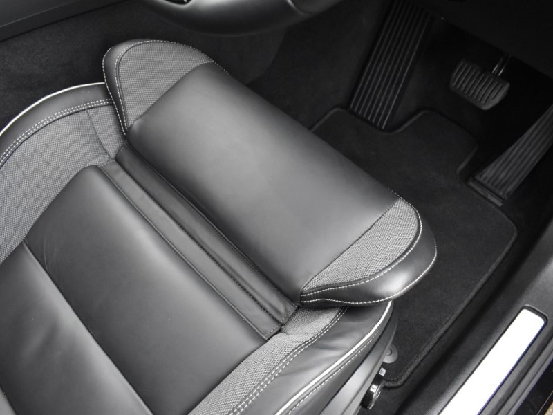 2025 (75) VOLVO XC60 2.0 B5P Plus Black Edition 5dr AWD Geartronic 5153030