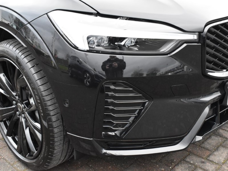 2025 (75) VOLVO XC60 2.0 B5P Plus Black Edition 5dr AWD Geartronic 5153057