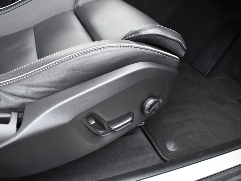 2025 (75) VOLVO XC60 2.0 B5P Plus Black Edition 5dr AWD Geartronic 5153027