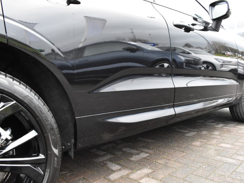 2025 (75) VOLVO XC60 2.0 B5P Plus Black Edition 5dr AWD Geartronic 5153055