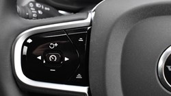 2025 (75) VOLVO XC60 2.0 B5P Plus Black Edition 5dr AWD Geartronic 5153012