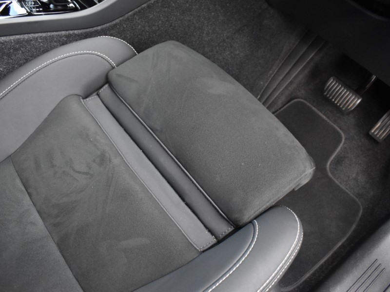 2025 (25) VOLVO XC40 2.0 B3P Plus Black Edition 5dr Auto 5148162