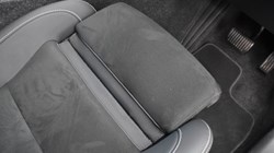 2025 (25) VOLVO XC40 2.0 B3P Plus Black Edition 5dr Auto 5148162