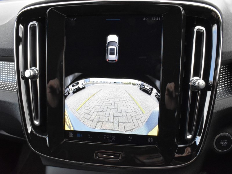 2025 (25) VOLVO XC40 2.0 B3P Plus Black Edition 5dr Auto 5148148