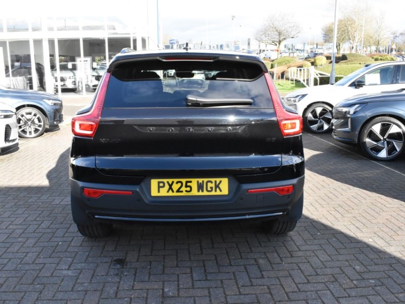 2025 (25) VOLVO XC40 2.0 B3P Plus Black Edition 5dr Auto 5148246
