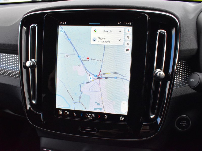 2025 (25) VOLVO XC40 2.0 B3P Plus Black Edition 5dr Auto 5148144