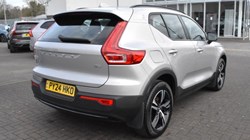 2024 (24) VOLVO XC40 2.0 B3P Plus Dark 5dr Auto 5197153
