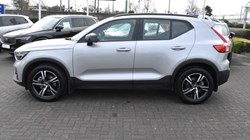 2024 (24) VOLVO XC40 2.0 B3P Plus Dark 5dr Auto 5197150