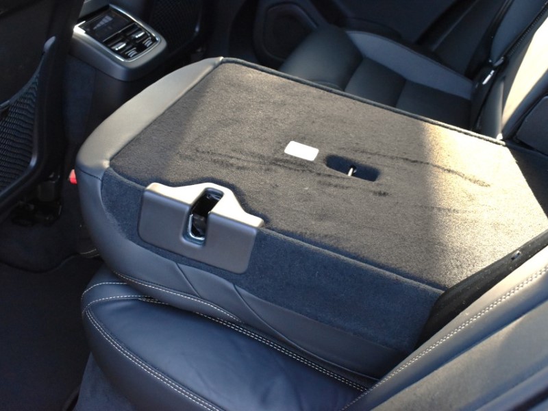 2025 (75) VOLVO XC60 2.0 B5P Plus Black Edition 5dr AWD Geartronic 5128576