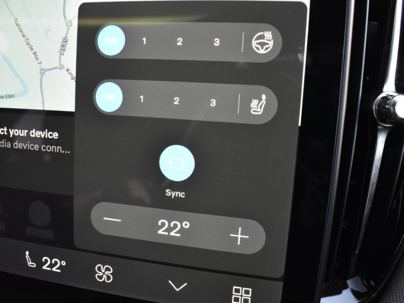 2025 (75) VOLVO XC60 2.0 B5P Plus Black Edition 5dr AWD Geartronic 5128554