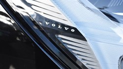 2025 (75) VOLVO XC60 2.0 B5P Plus Black Edition 5dr AWD Geartronic 5128590