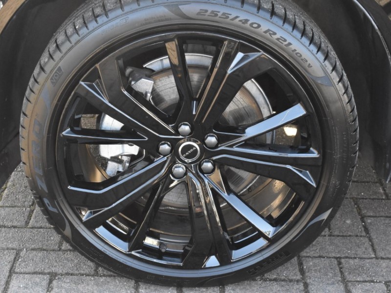 2025 (75) VOLVO XC60 2.0 B5P Plus Black Edition 5dr AWD Geartronic 5128580