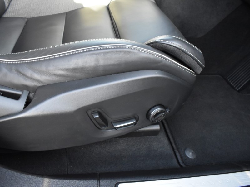 2025 (75) VOLVO XC60 2.0 B5P Plus Black Edition 5dr AWD Geartronic 5128562