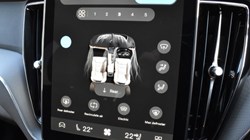 2025 (75) VOLVO XC60 2.0 B5P Plus Black Edition 5dr AWD Geartronic 5128549