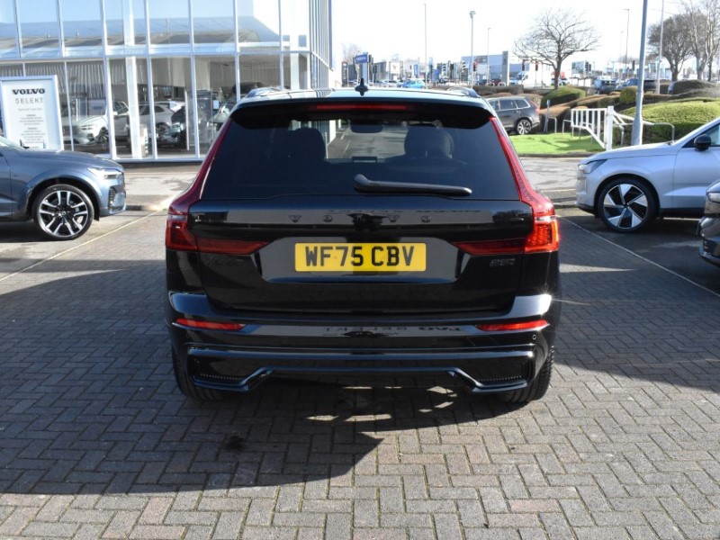2025 (75) VOLVO XC60 2.0 B5P Plus Black Edition 5dr AWD Geartronic 5128594