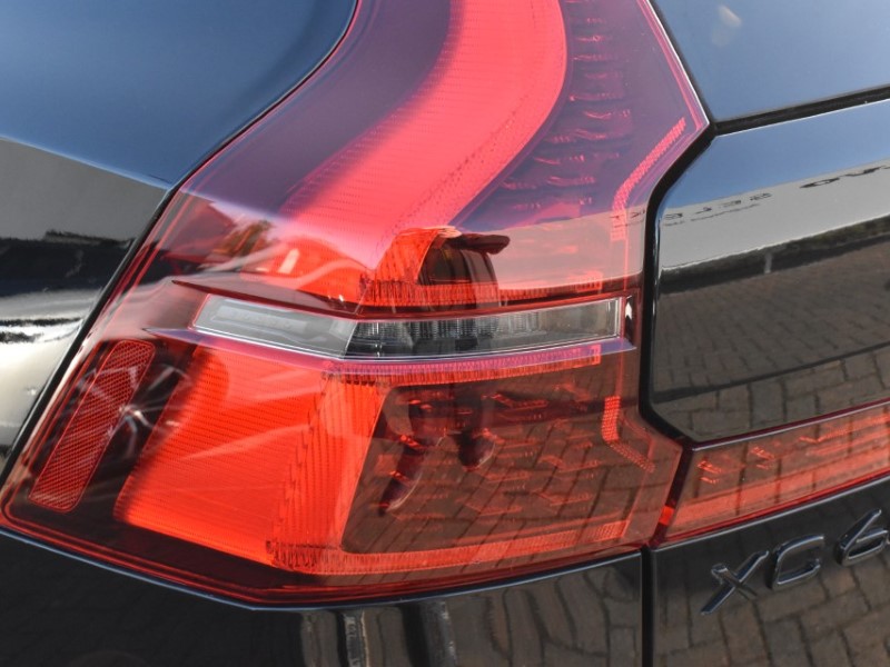 2025 (75) VOLVO XC60 2.0 B5P Plus Black Edition 5dr AWD Geartronic 5128584