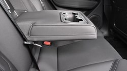 2025 (75) VOLVO XC60 2.0 B5P Plus Dark 5dr AWD Geartronic 5185272