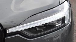 2025 (75) VOLVO XC60 2.0 B5P Plus Dark 5dr AWD Geartronic 5185298