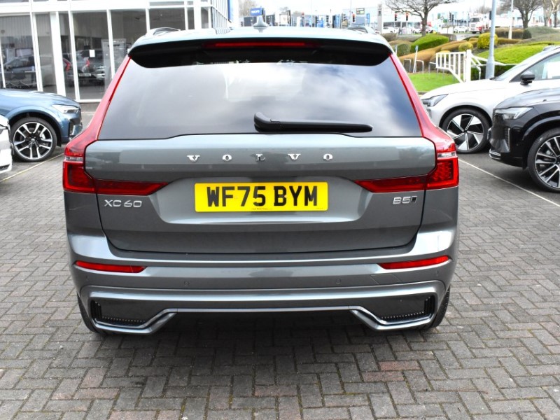 2025 (75) VOLVO XC60 2.0 B5P Plus Dark 5dr AWD Geartronic 5185242