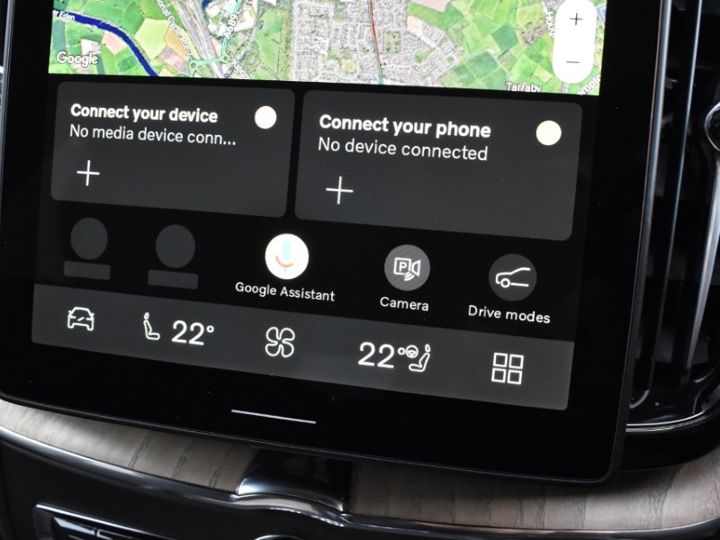 2025 (75) VOLVO XC60 2.0 B5P Plus Dark 5dr AWD Geartronic 5185251