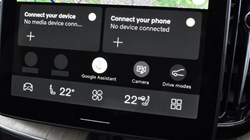 2025 (75) VOLVO XC60 2.0 B5P Plus Dark 5dr AWD Geartronic 5185251