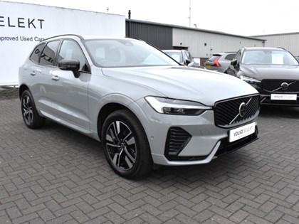 2025 (75) VOLVO XC60 2.0 B5P Plus Dark 5dr AWD Geartronic