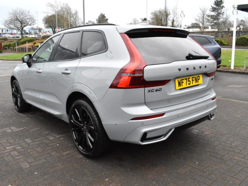 2025 (75) VOLVO XC60 2.0 B5P Plus Black Edition 5dr AWD Geartronic 5152108