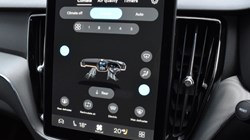 2025 (75) VOLVO XC60 2.0 B5P Plus Black Edition 5dr AWD Geartronic 5152179