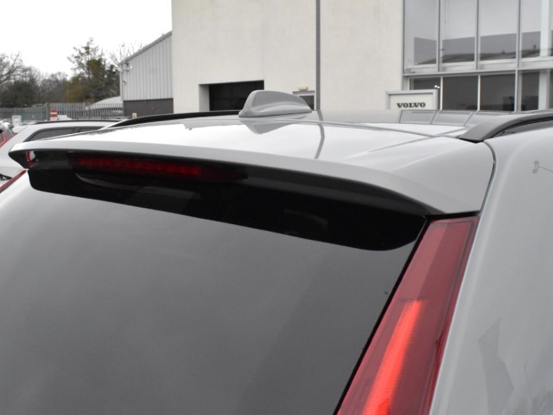 2025 (75) VOLVO XC60 2.0 B5P Plus Black Edition 5dr AWD Geartronic 5152223