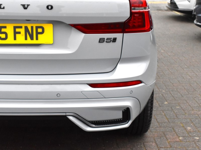 2025 (75) VOLVO XC60 2.0 B5P Plus Black Edition 5dr AWD Geartronic 5152230