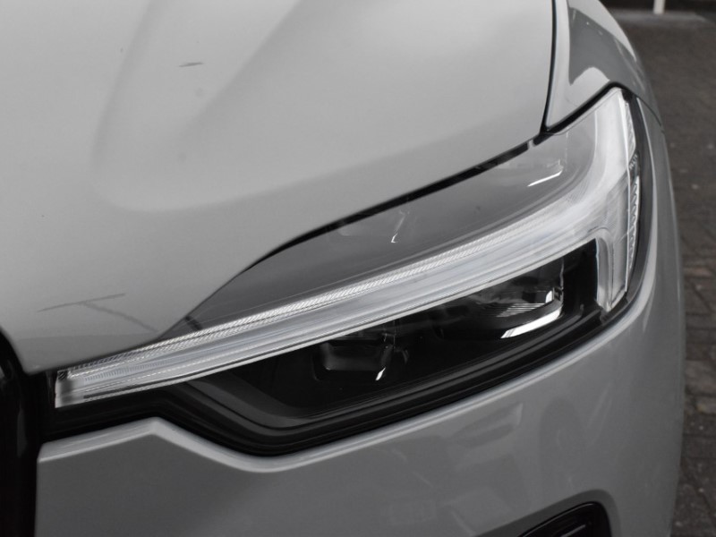 2025 (75) VOLVO XC60 2.0 B5P Plus Black Edition 5dr AWD Geartronic 5152229