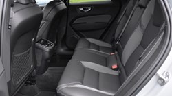 2025 (75) VOLVO XC60 2.0 B5P Plus Black Edition 5dr AWD Geartronic 5152212