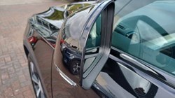 2026 (26) VOLVO XC40 2.0 B3P Plus Dark 5dr Auto 5789775